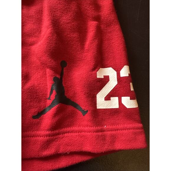 Jordan Shorts Kids Small Red Black Fleece Athletic Basketball Gym Logo Jumpman - Picture 2 of 7